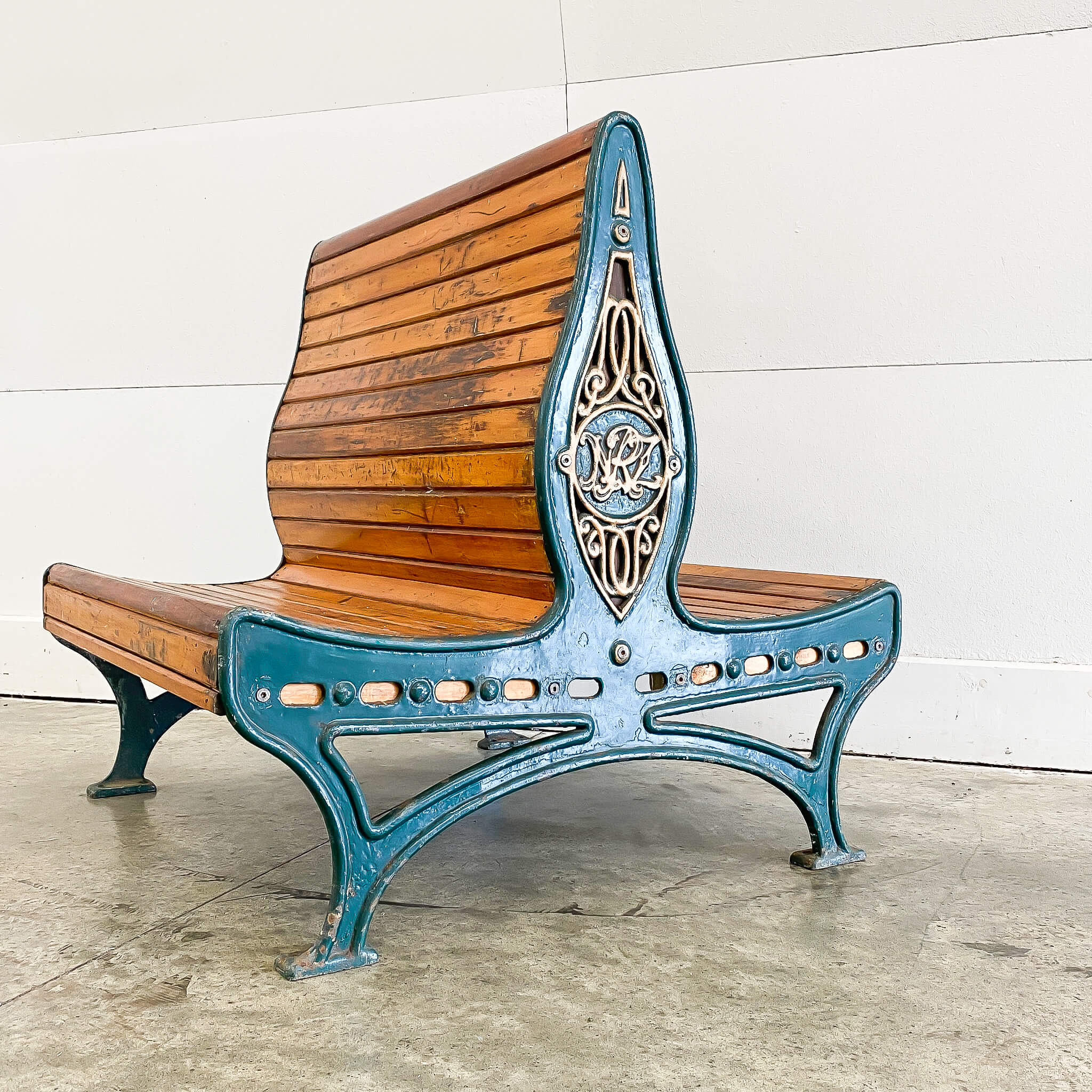 Early Auckland Tram Seat