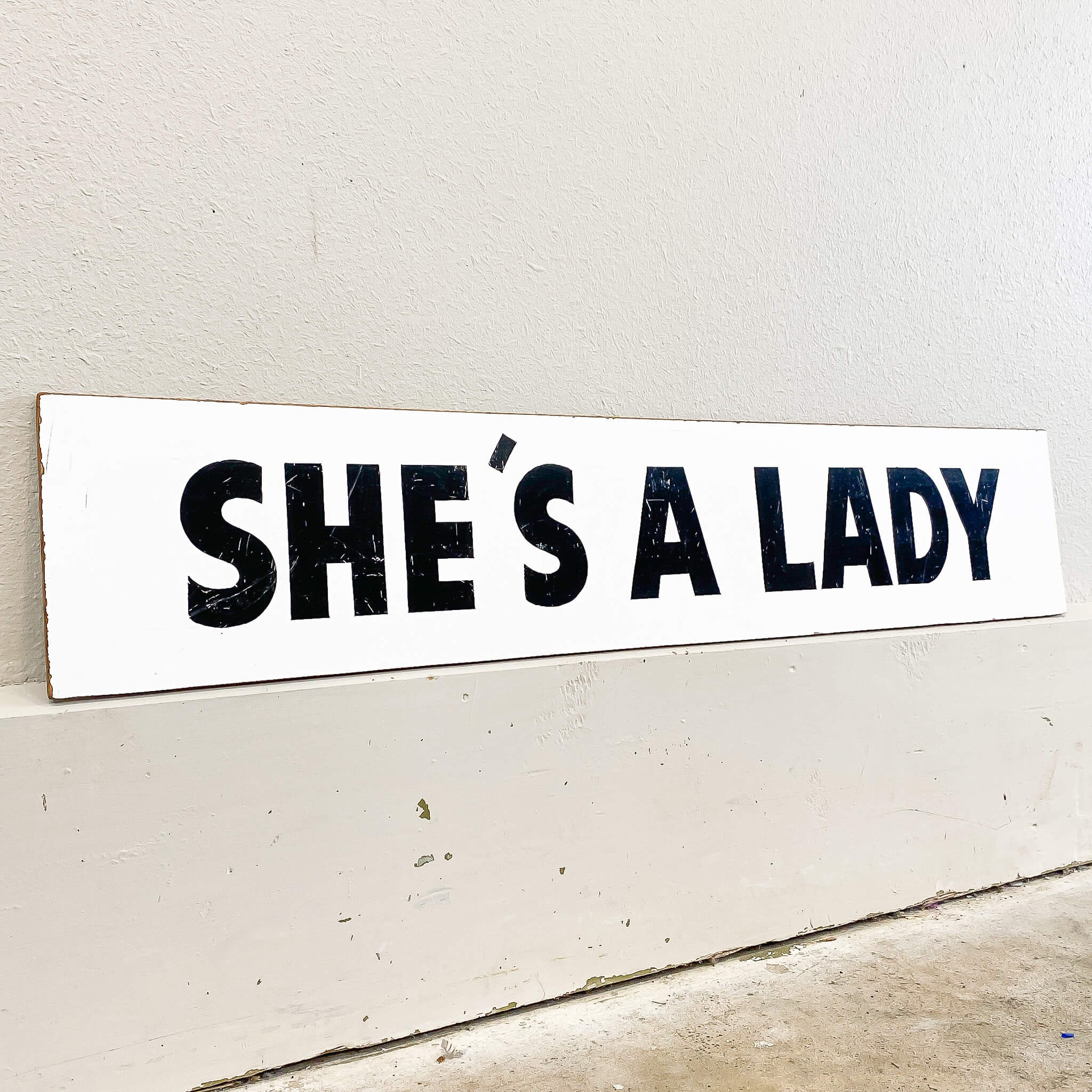 Avondale Racecourse Tournament Board Horse Name