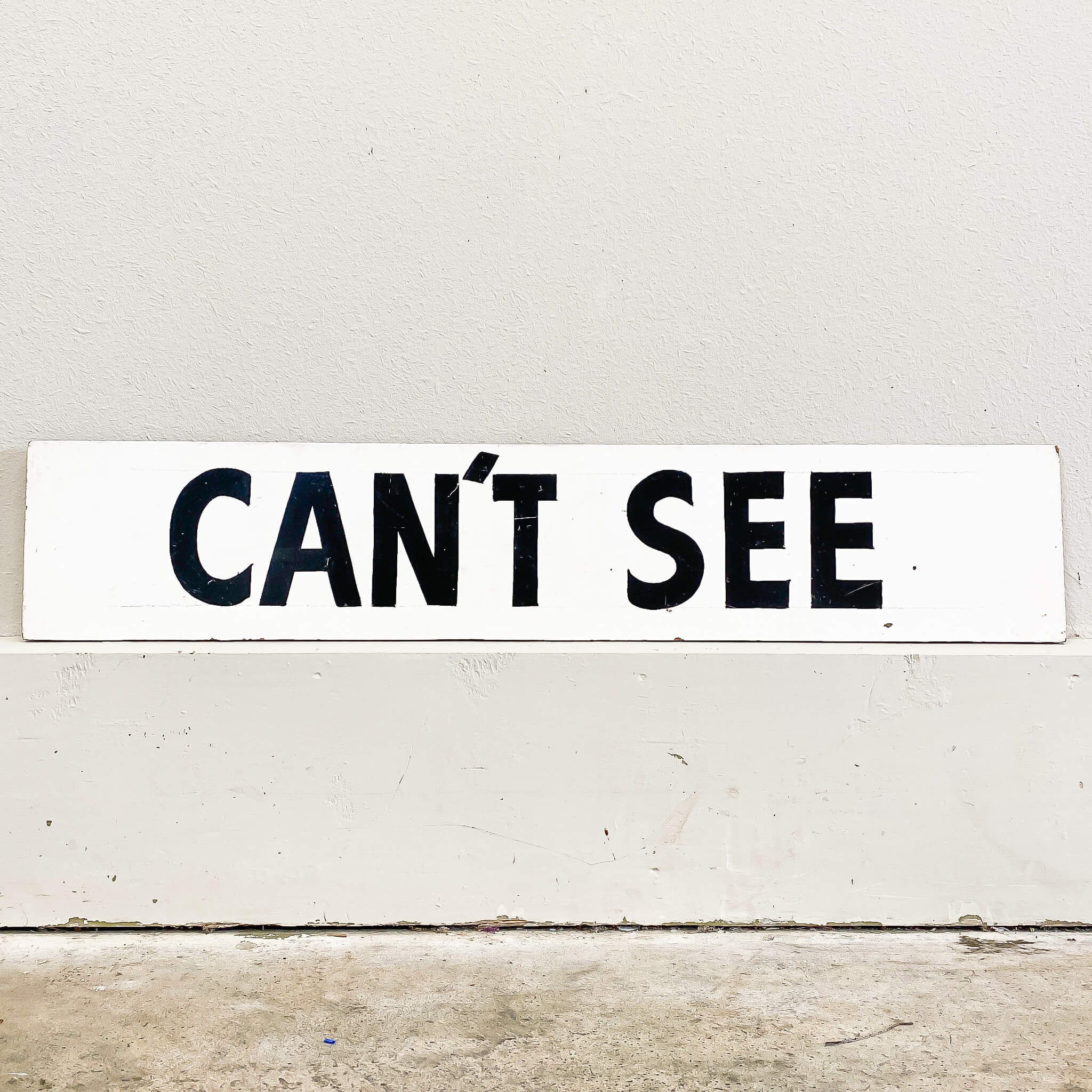 Avondale Racecourse Tournament Board Horse Name