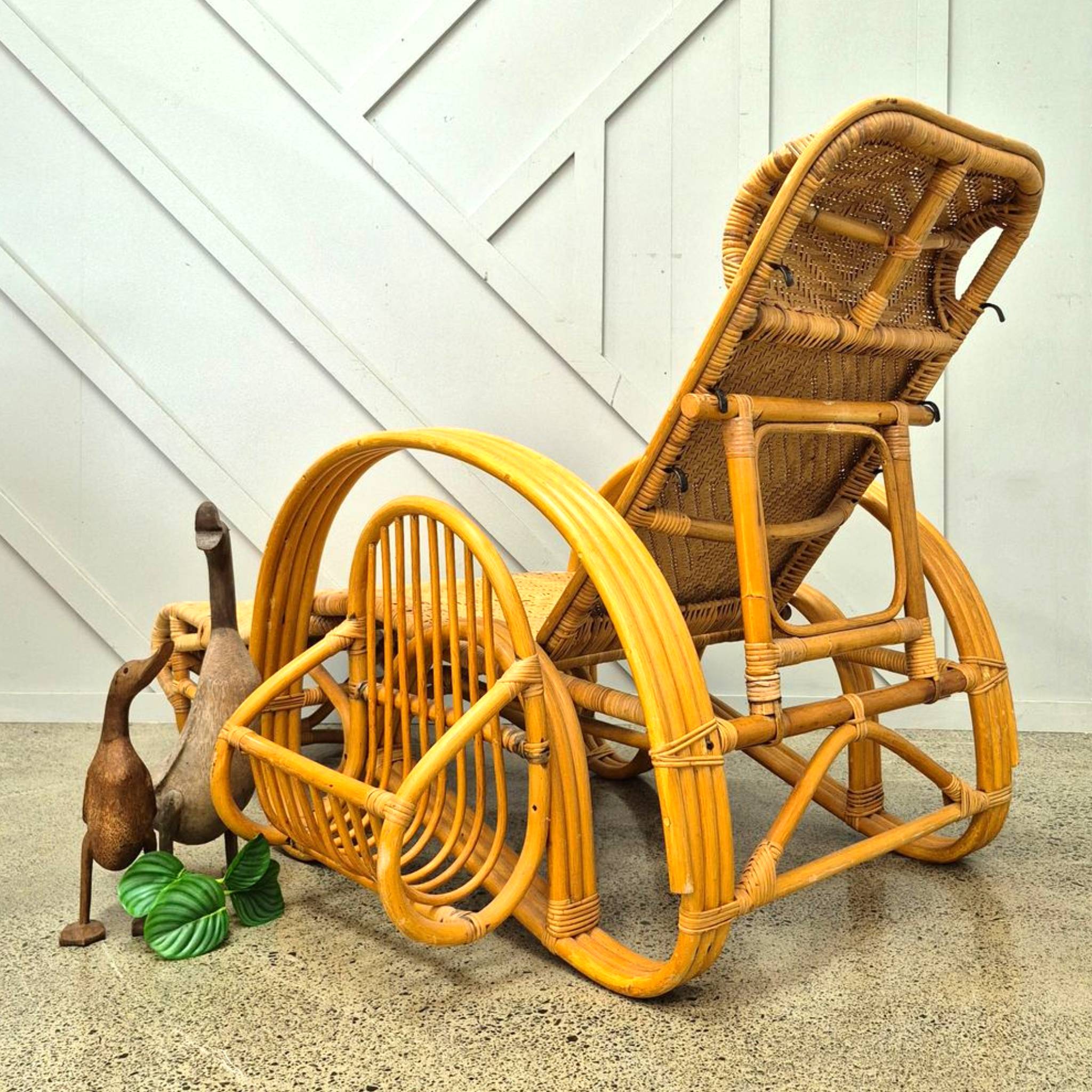 Vintage Italian Bamboo And Ratten Lounger