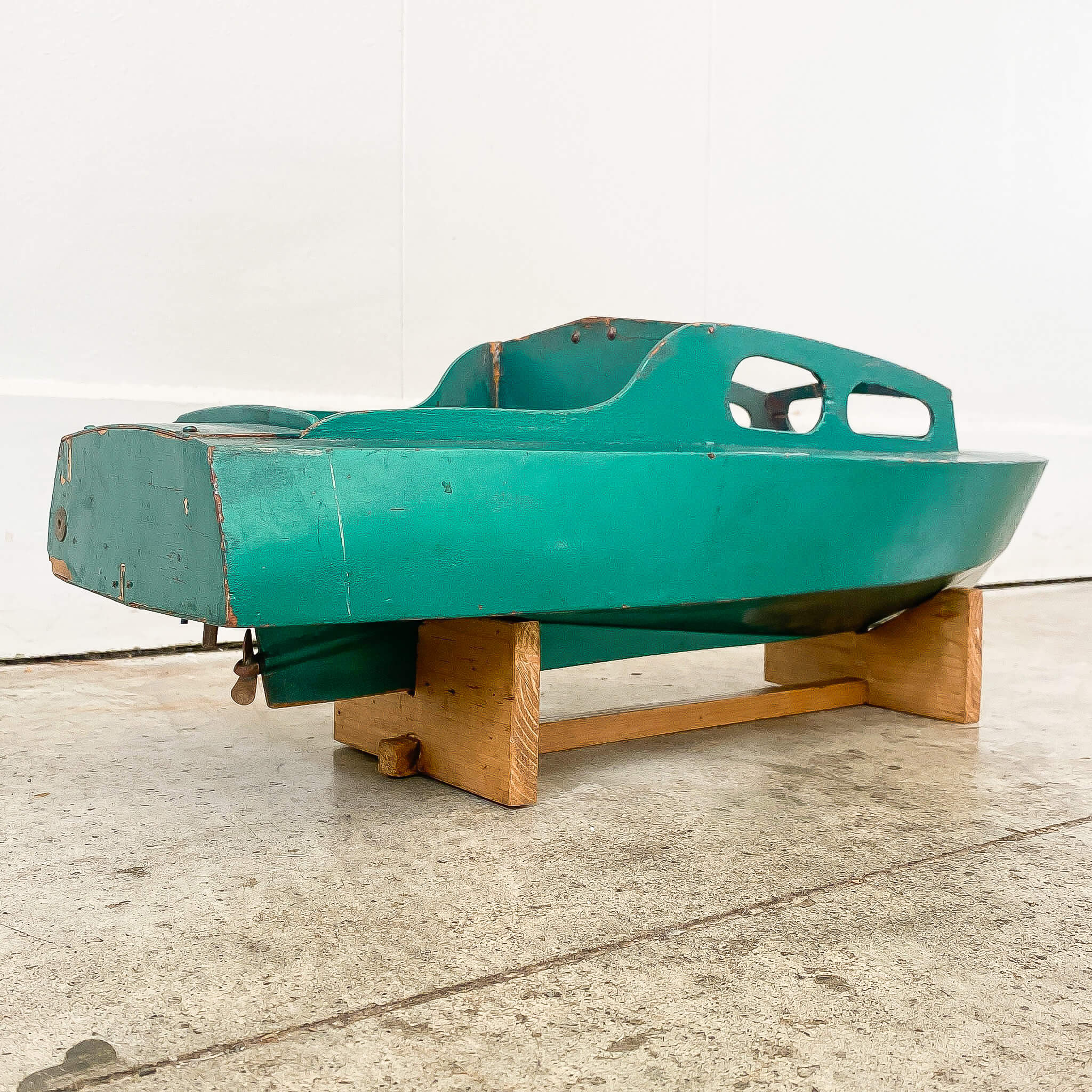 c1950s Petrol Powered Pond Yacht