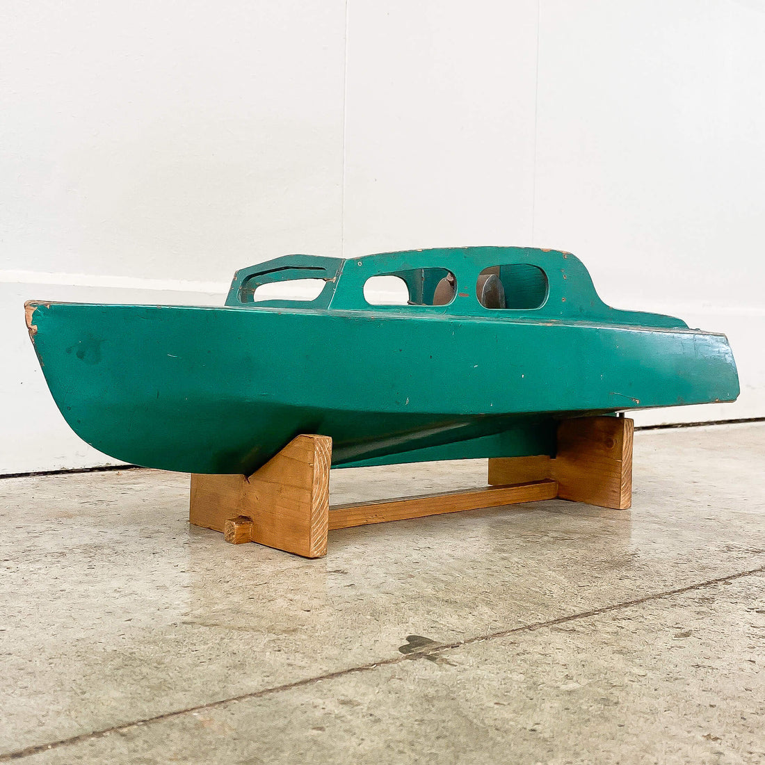 c1950s Petrol Powered Pond Yacht