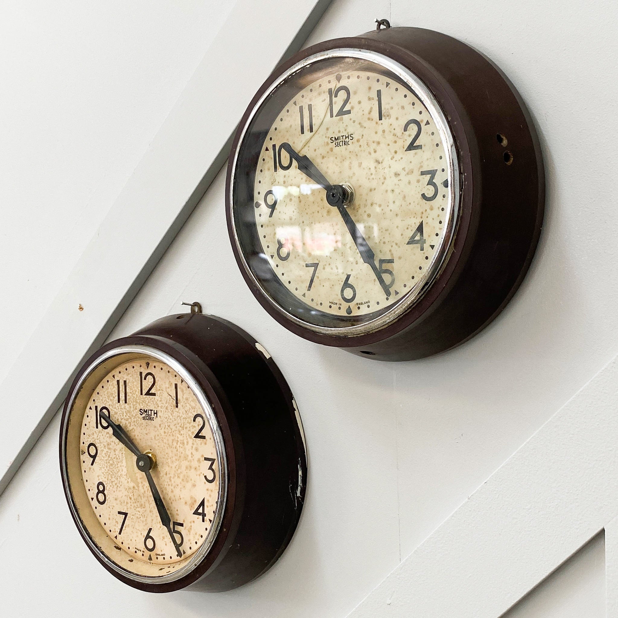 Vintage Smiths Bakelite Wall Clocks