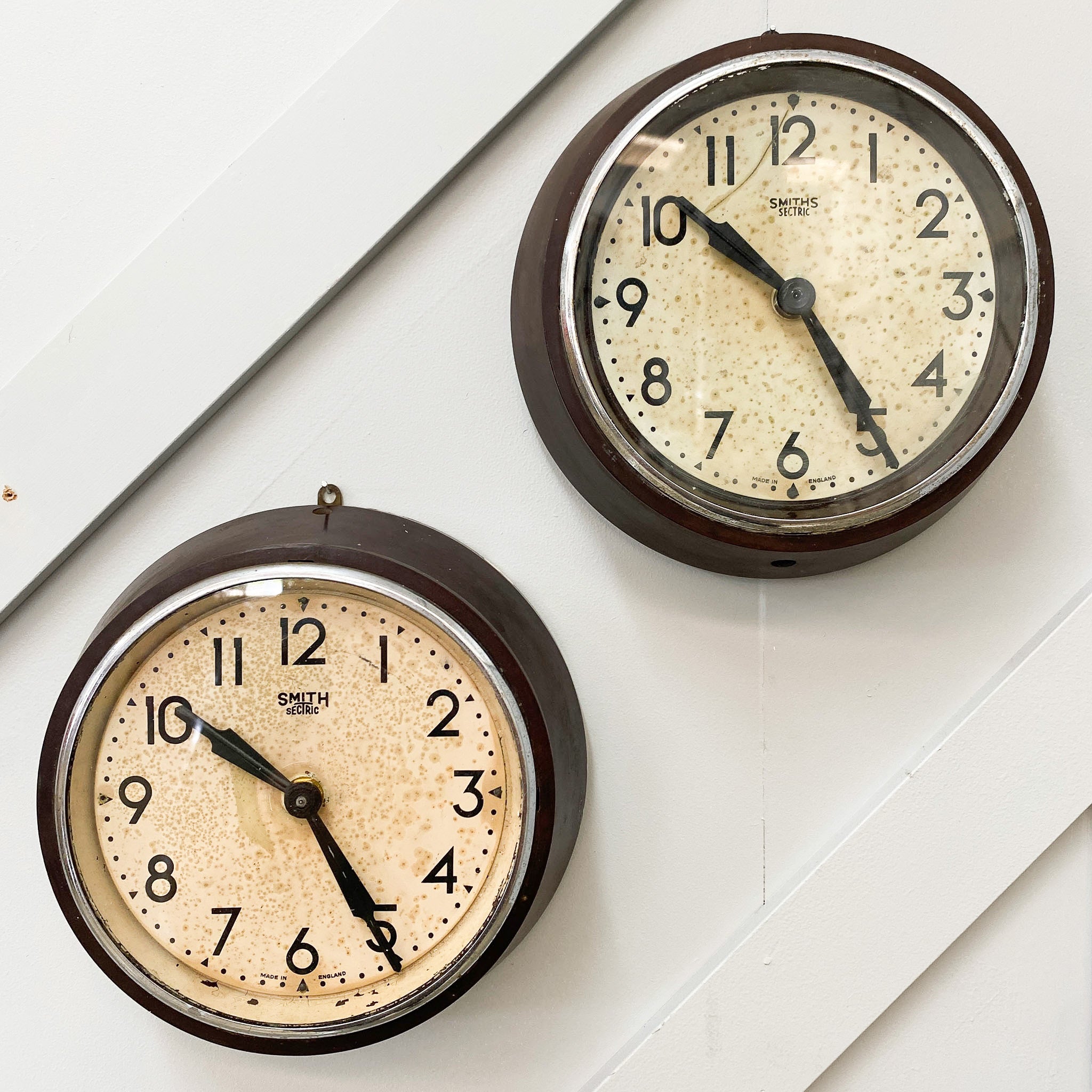 Vintage Smiths Bakelite Wall Clocks