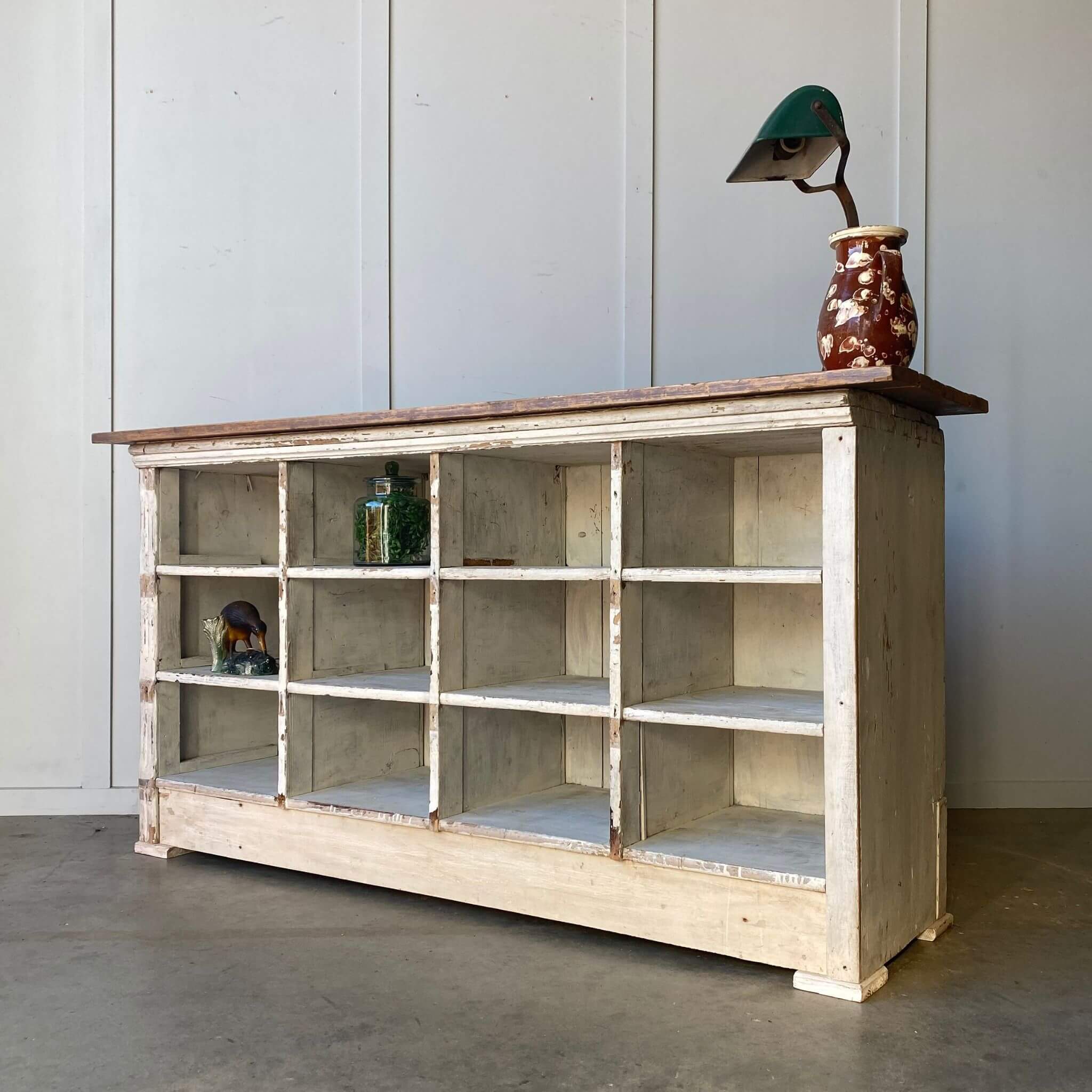 Vintage furniture Consule