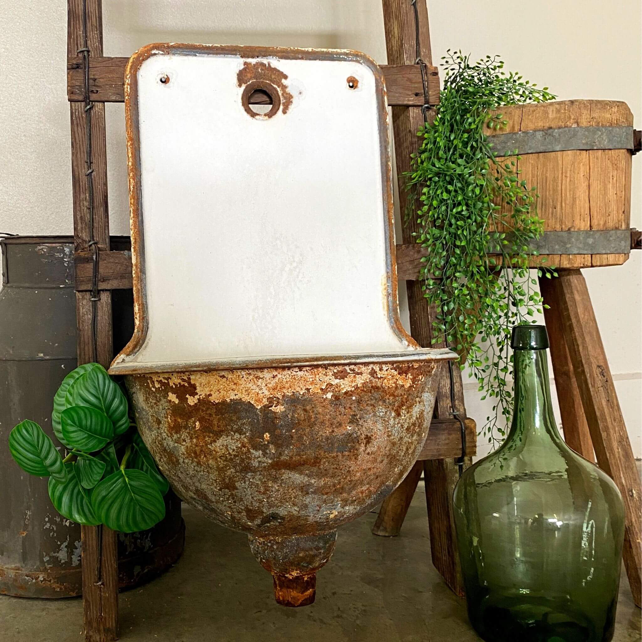 A Single Spout Wall Fountain