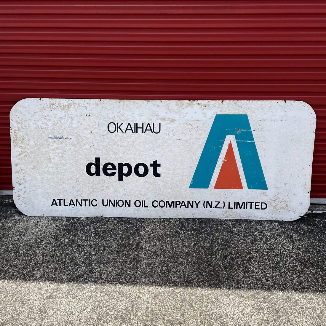 Antique and collectable Atlantic oil depot sign Okaihua