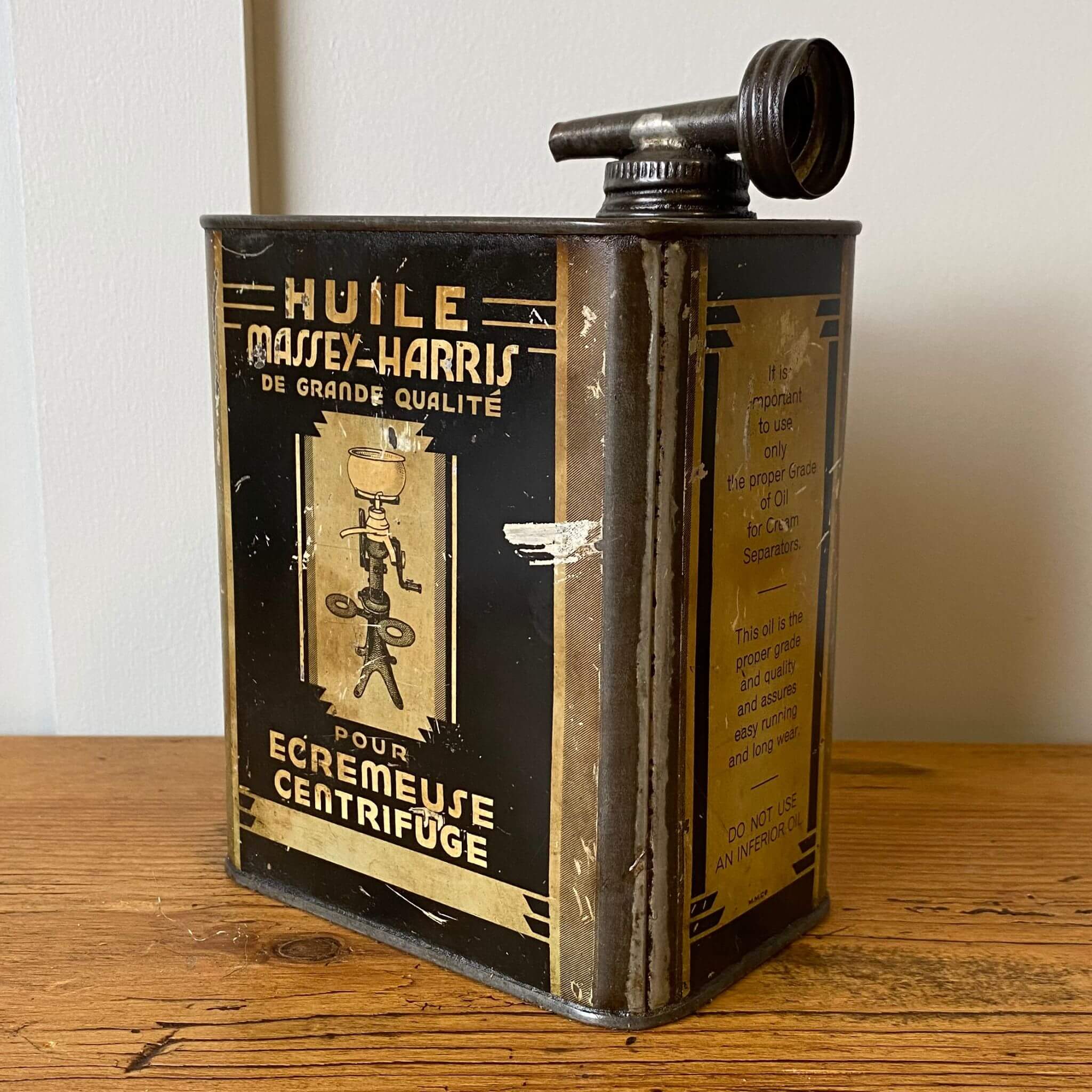 Collectible Old oil tin