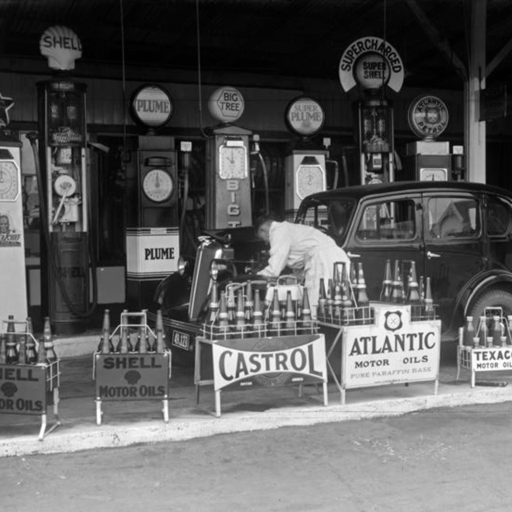 Antique Plume Canteen Lense