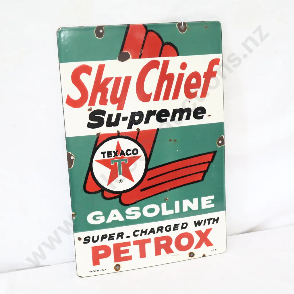 Size 30cm Long x 46cm High. Repro enamel sign.