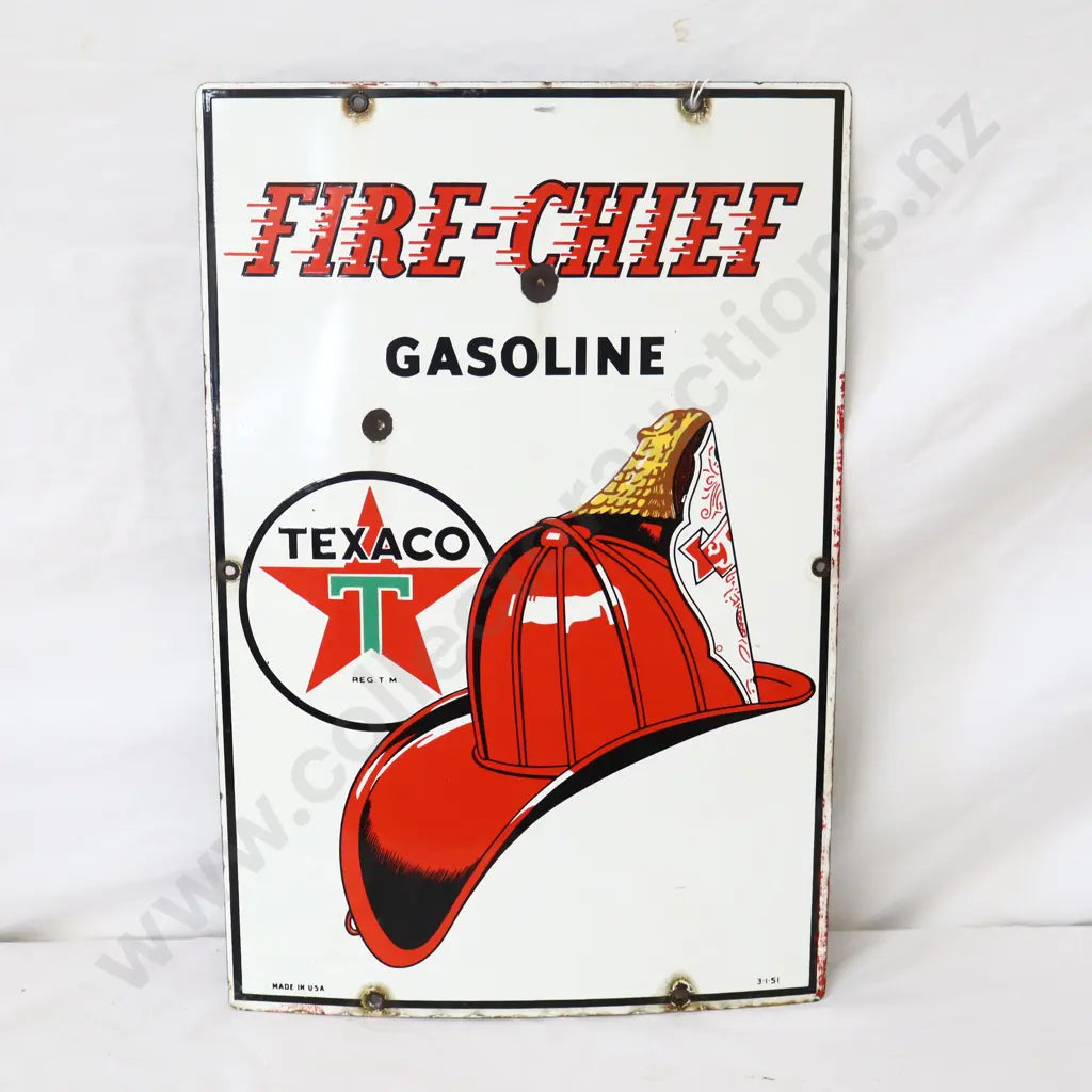 Size 30cm Long x 46cm High. Great original enamel sign, no touch ups.