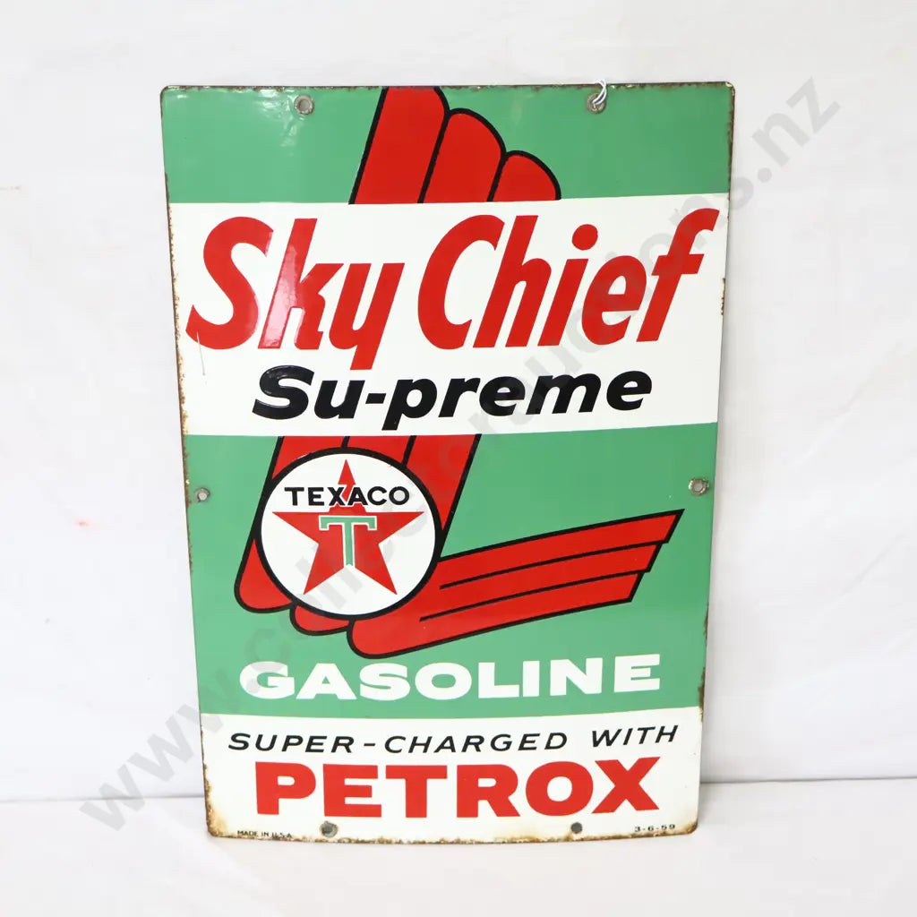 Size 30cm Long x 46cm High. Original enamel sign in great condition.