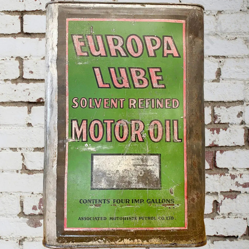 Size 24cm Long x 24cm Wide x 34cm High. Green Europa, unusall as these are usally Chrome instead of balck around the text, fading, scratches and denting. Condition fair.