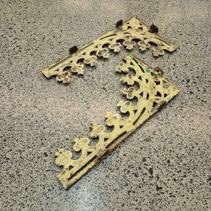 Cast Iron Villa Lacework