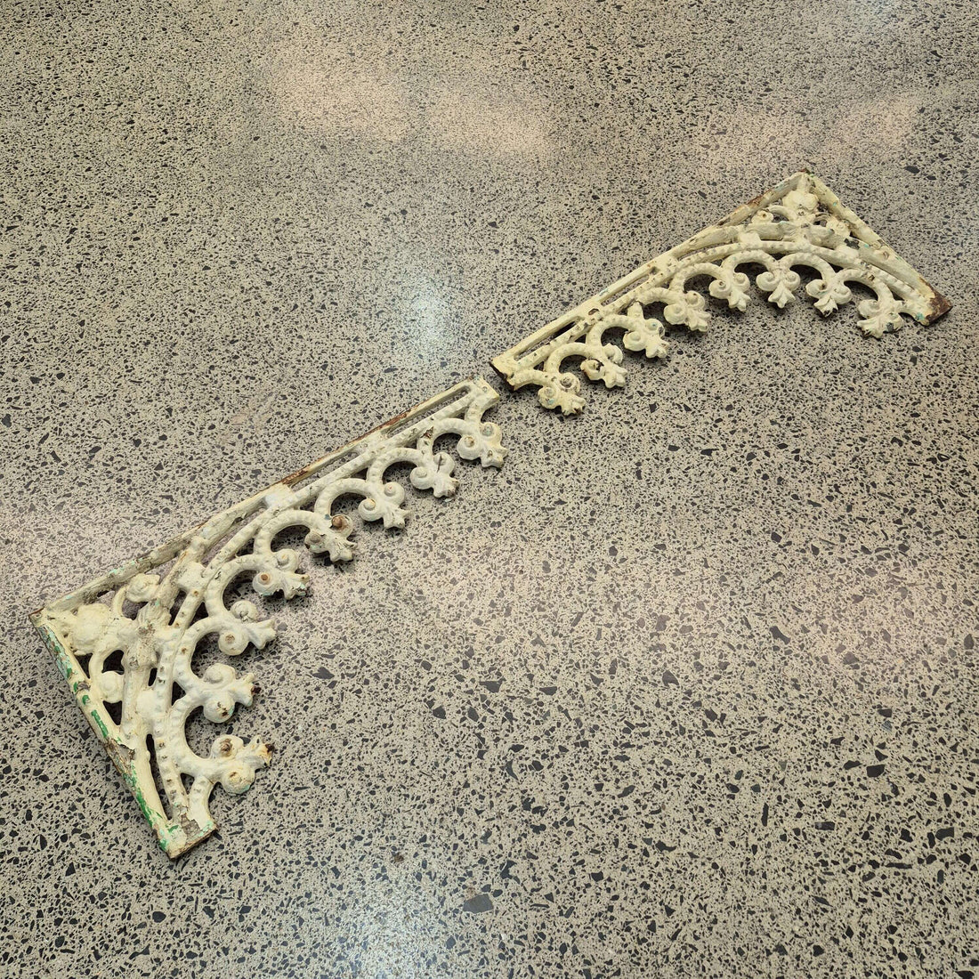 Cast Iron Villa Lacework