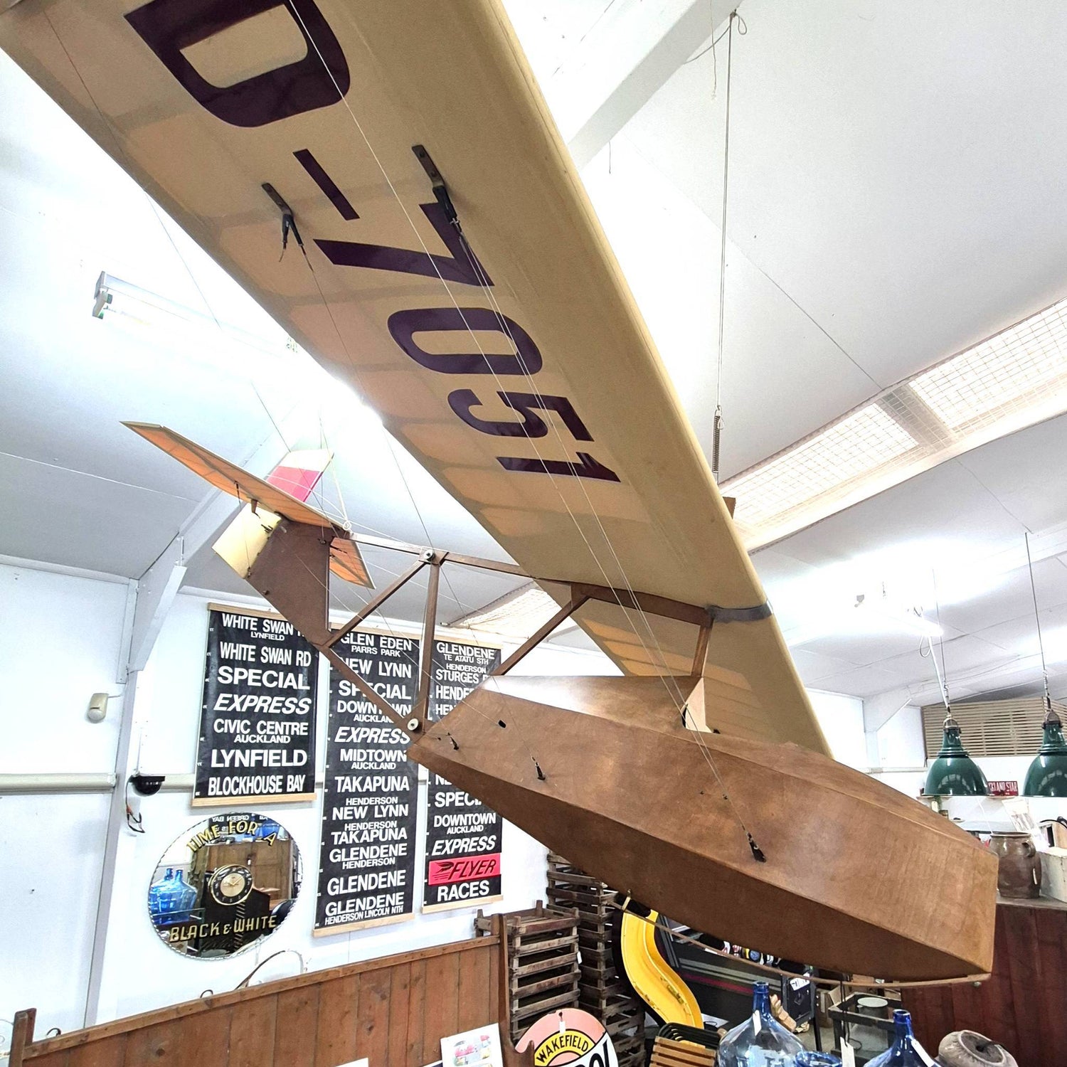 A Large Model Aeroplane