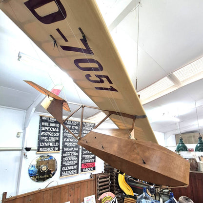 A Large Model Aeroplane
