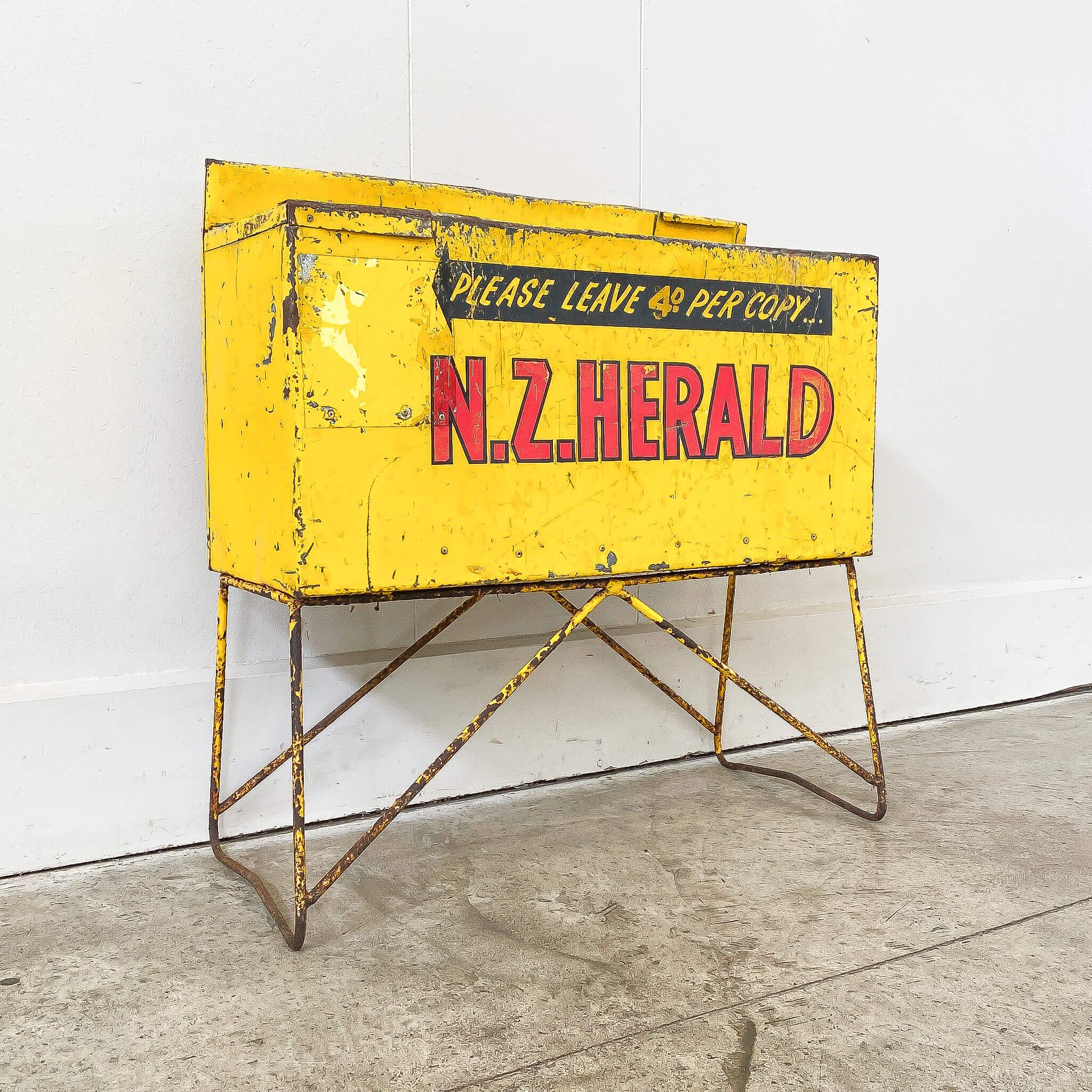 NZ Herald Newspaper Stand