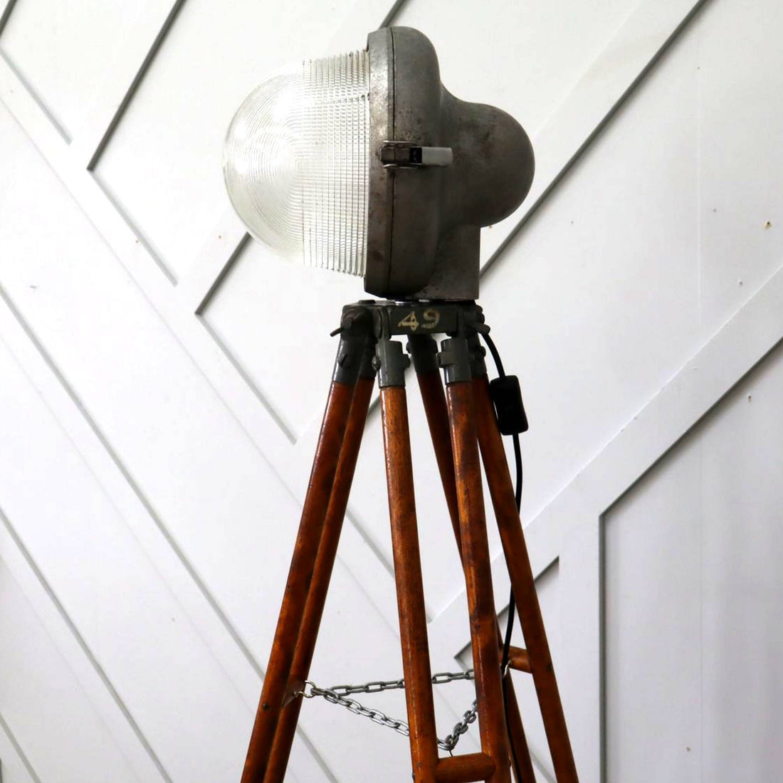 Vintage Tripod Light