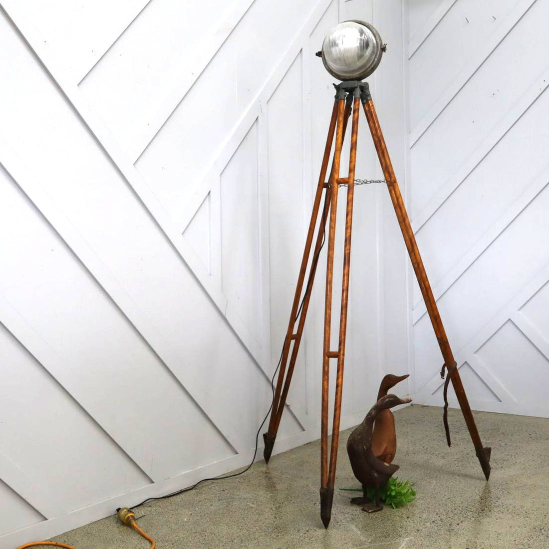 Vintage Tripod Light