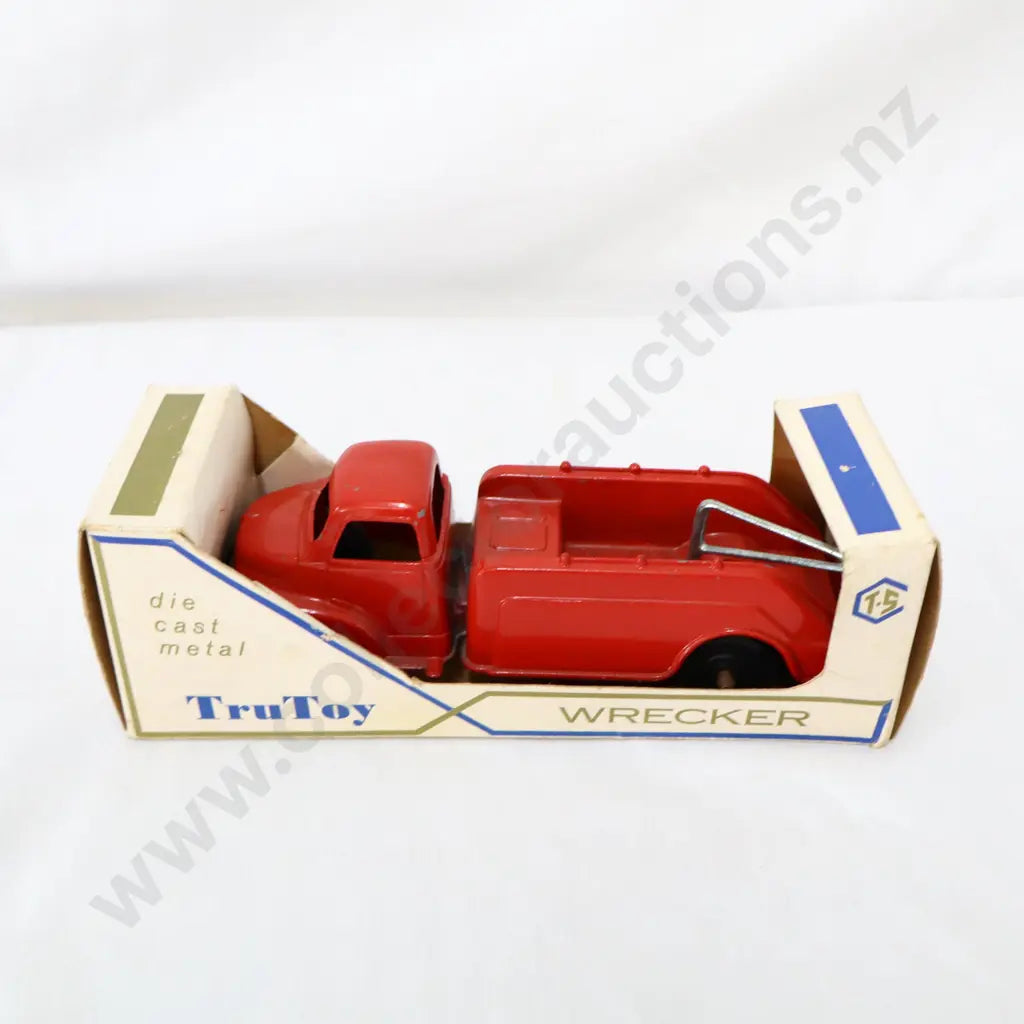 18 x 6 x 6 cm approx great condition