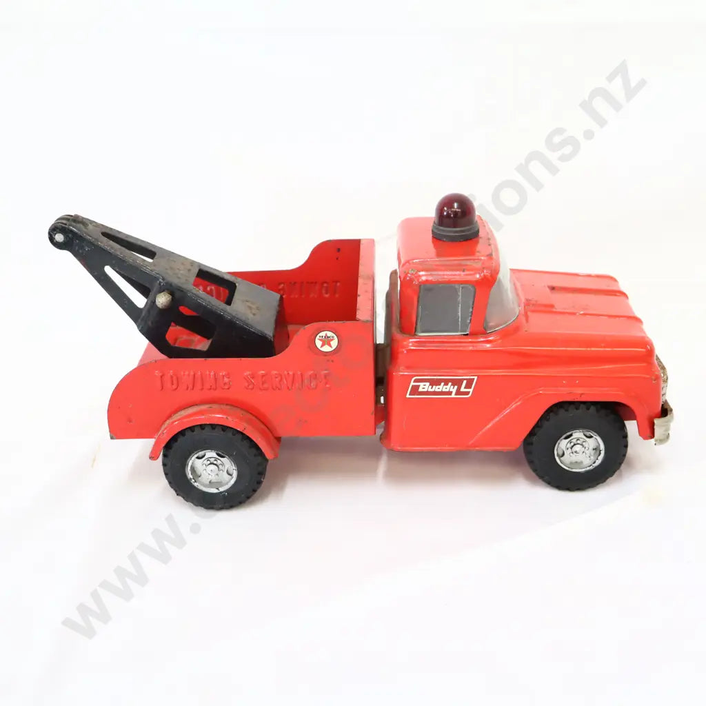 35 x 14 x 17 H very good condition missing rope and hook