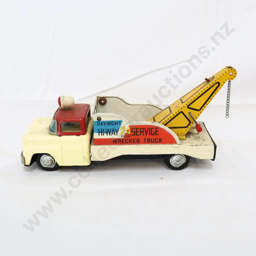 30 x 11 x 13 H cm approx very good condition missing rope and hook

