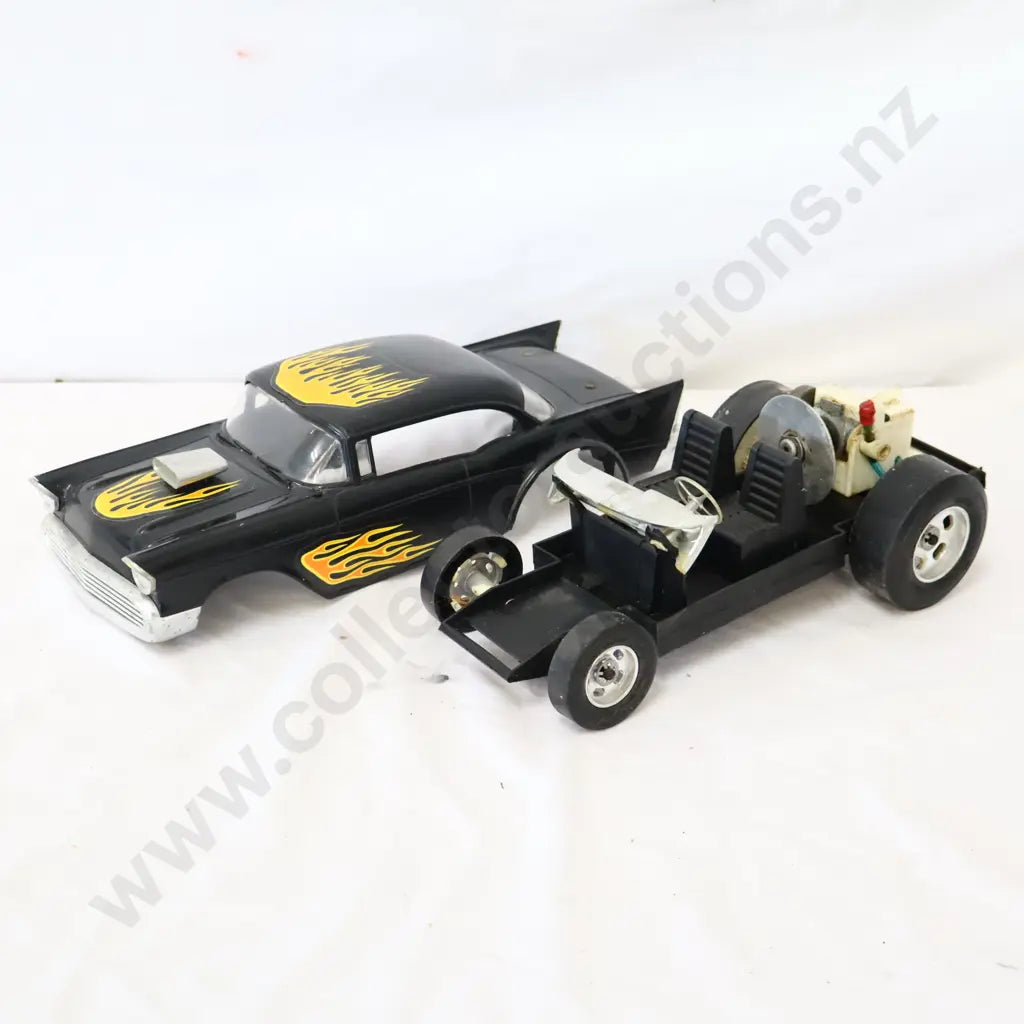  30cm Long x 10cm x 10cm. Good Original Condition, unsure is working, can't see why not.