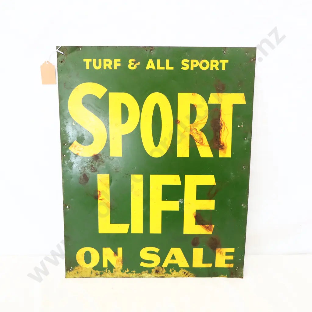 Size 39cm Long x 49cm High, Tin sign, original condition.