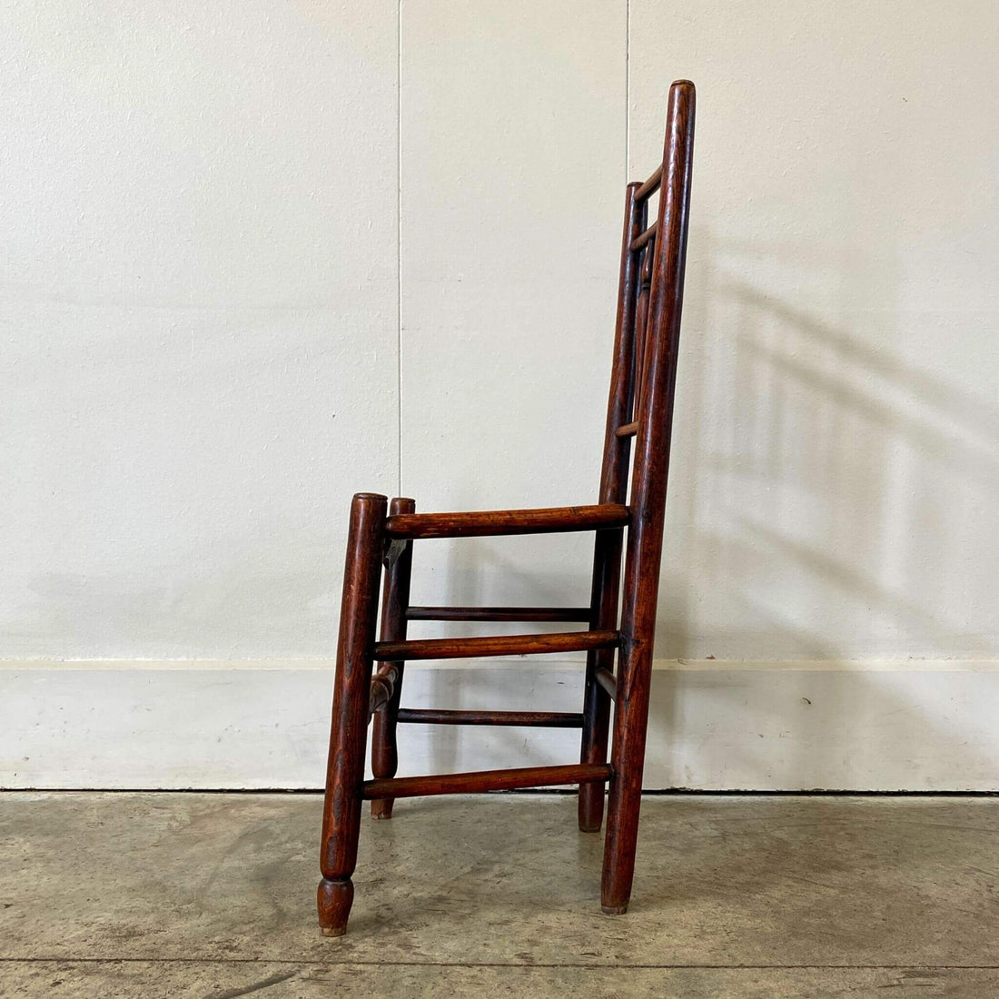 Primitive Oak Corner Chair
