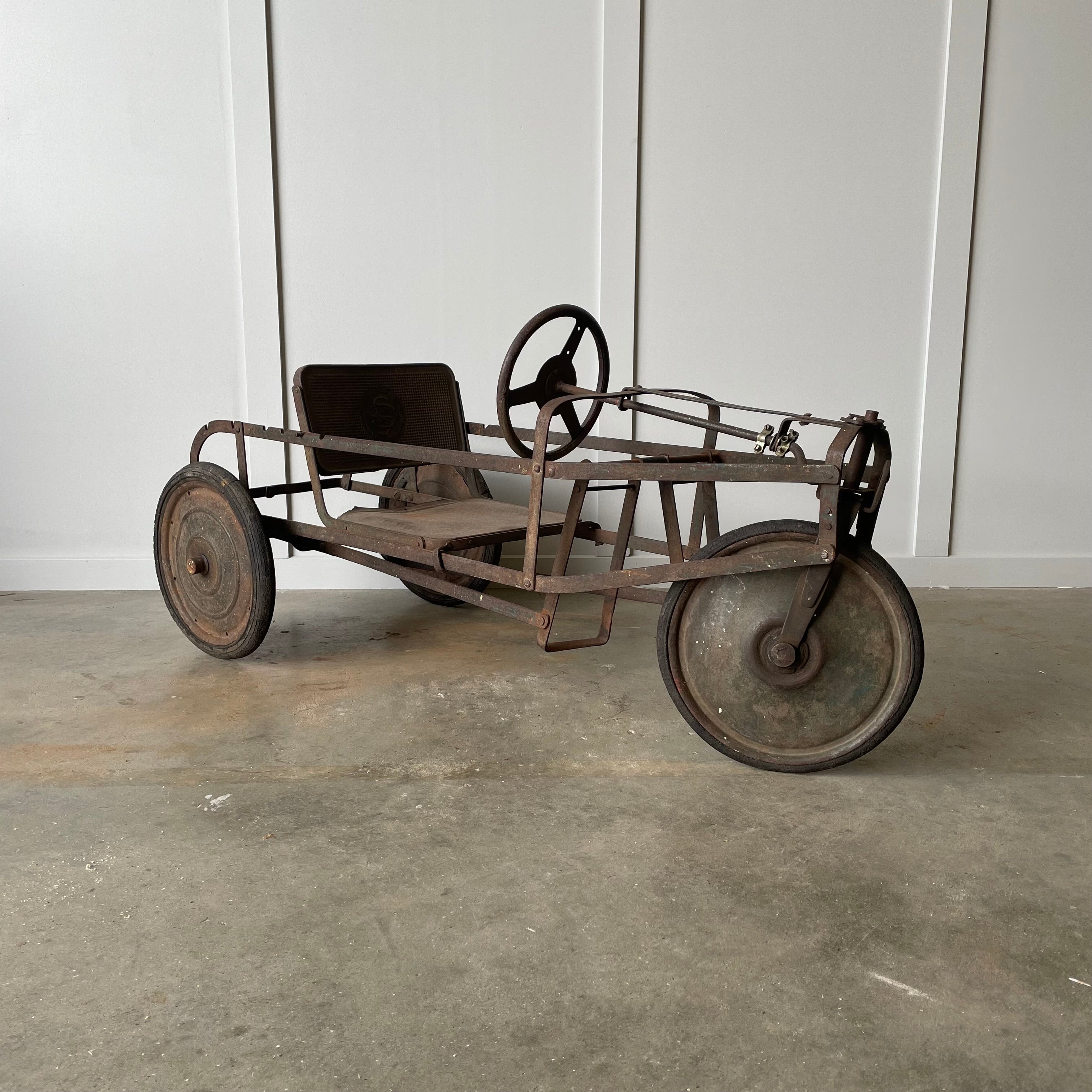 French pedal car