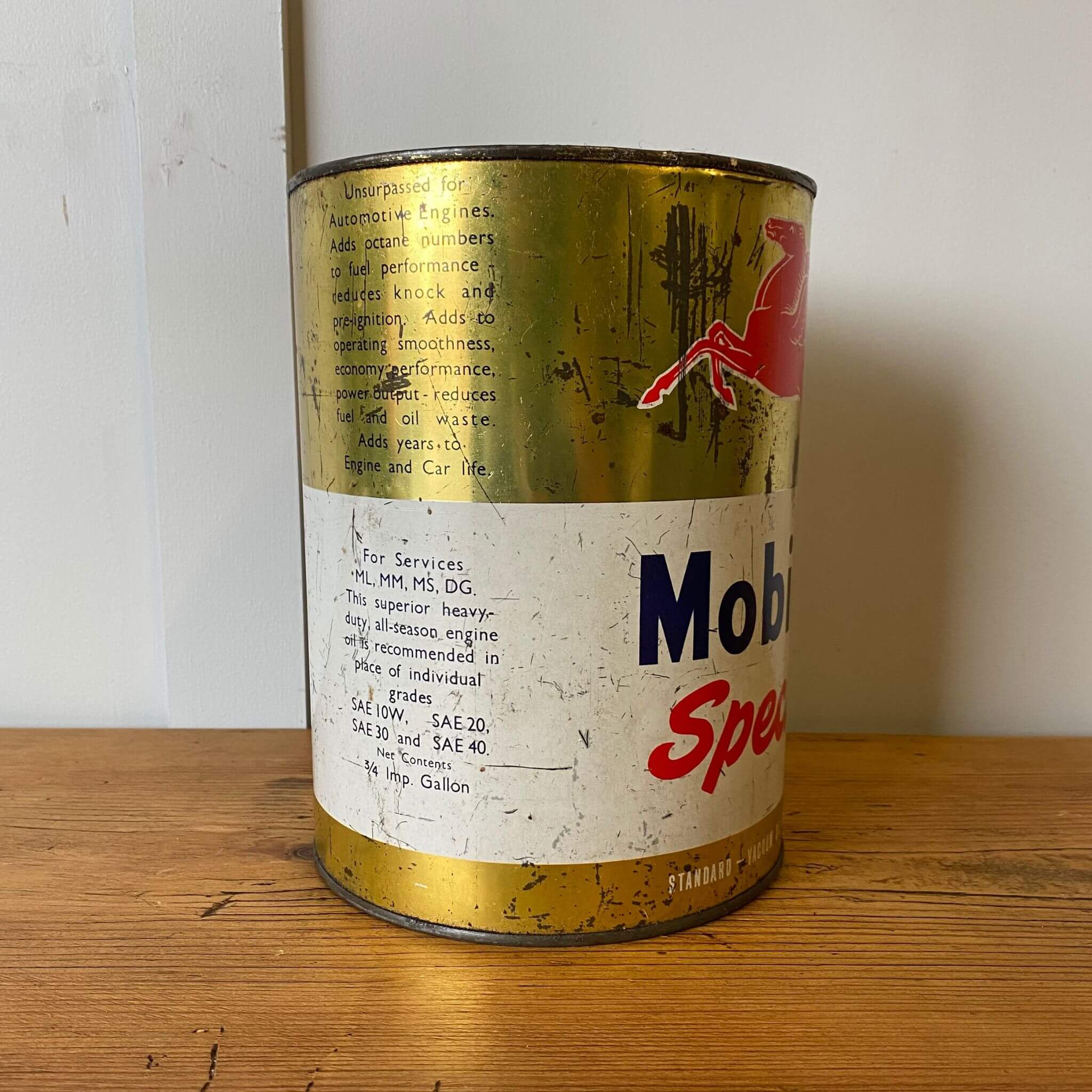 Mobil Oil Special Tin can