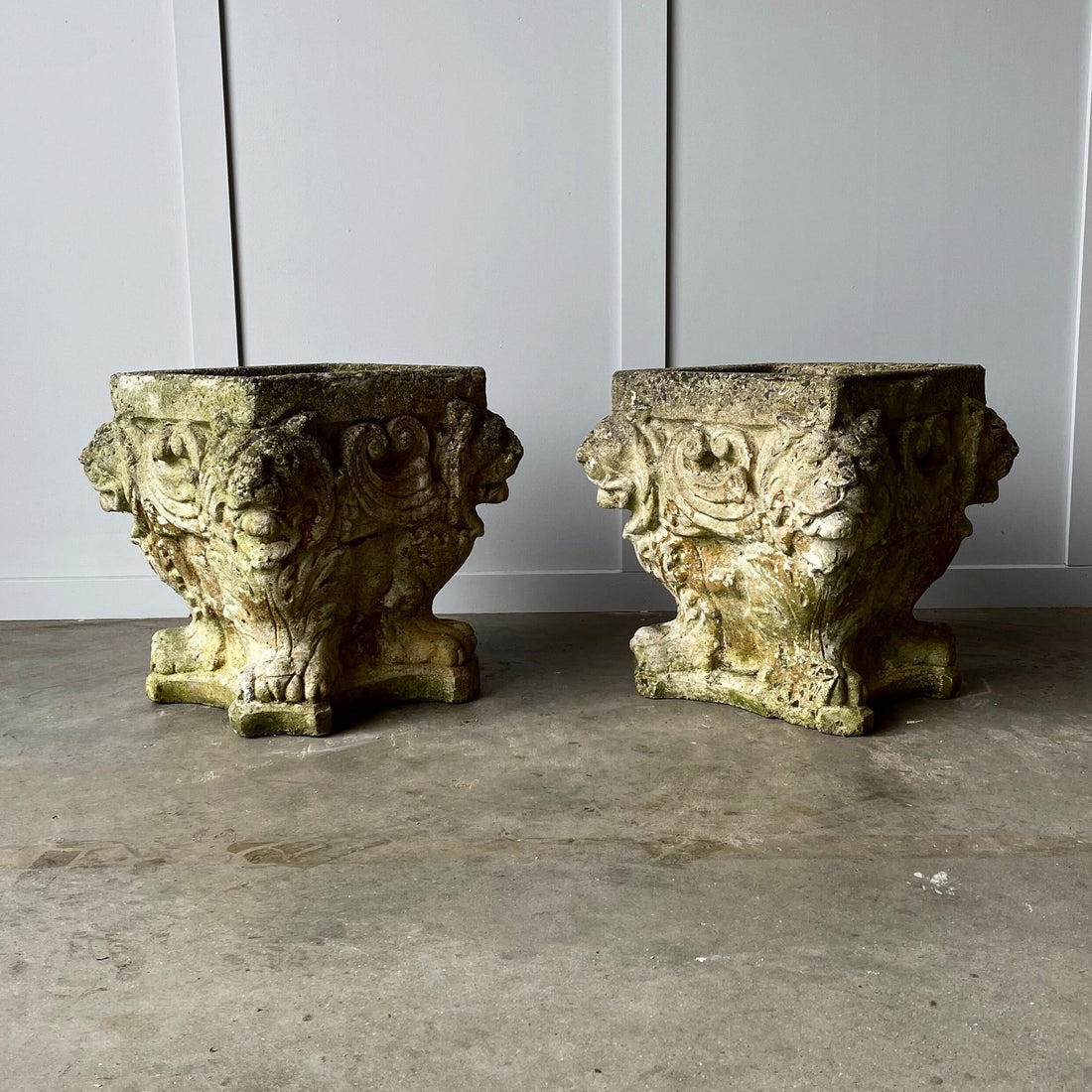 Lion faced planters vintage