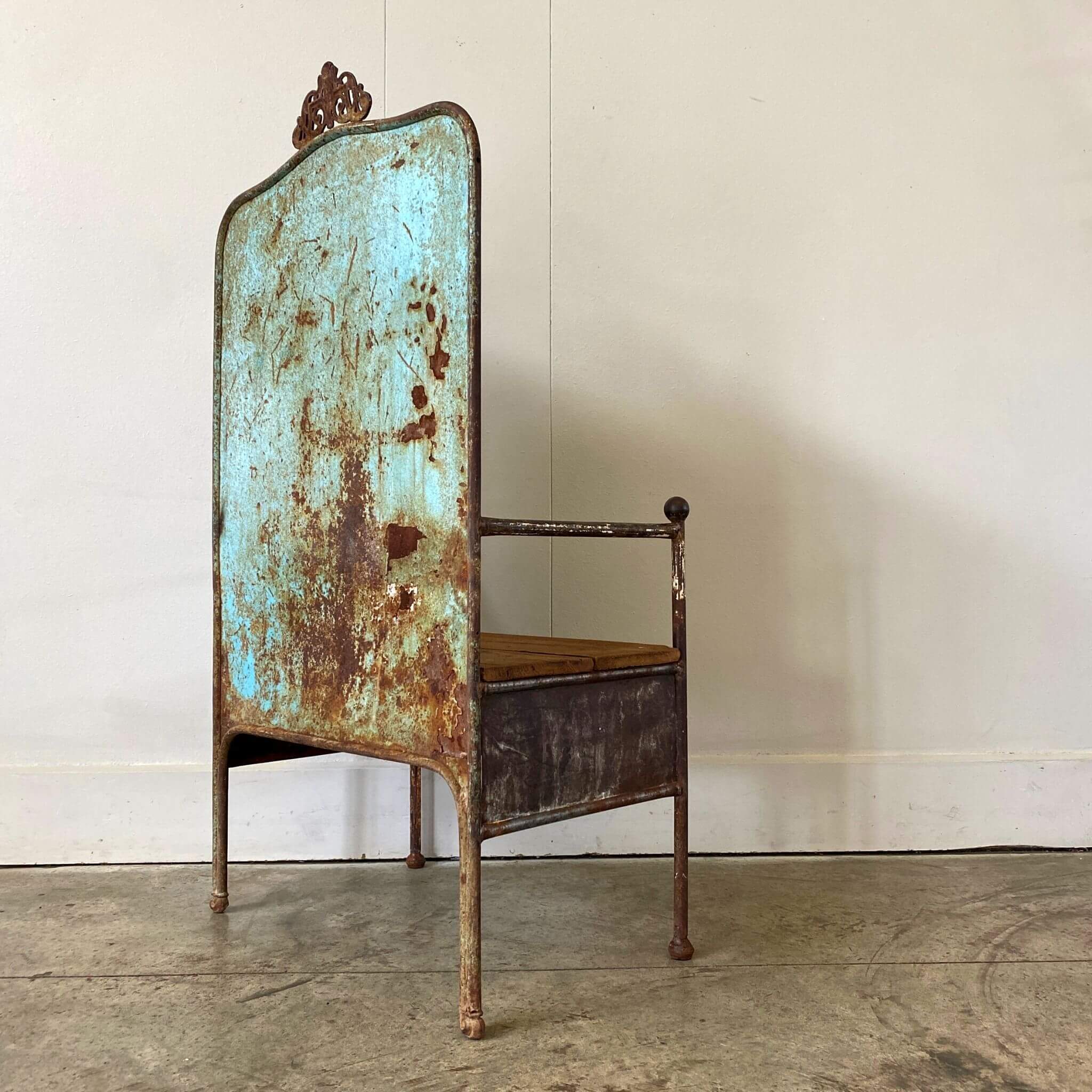 Antique Cherub Chair