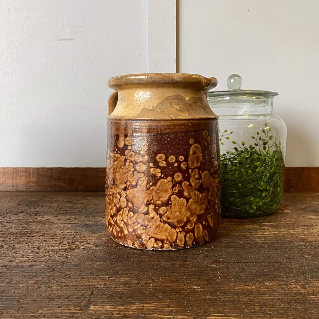 Brown vintage pot