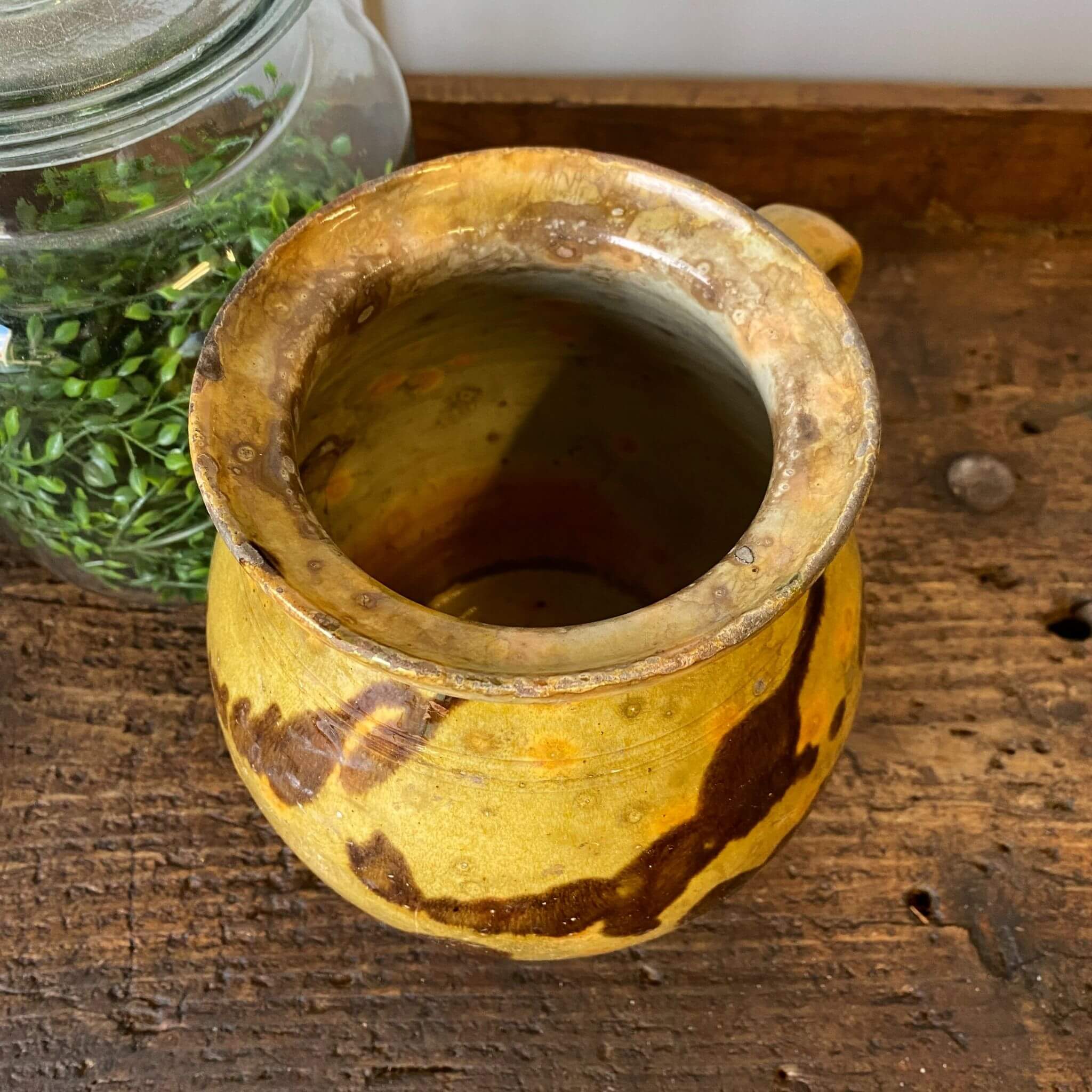 Vintage Yellow Pot Top